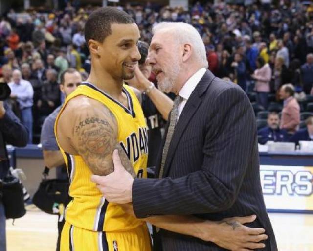 莫雷托：皇马依旧信任阿隆索，并且将在六月份签下一名中后卫（莫雷托：皇马对阿隆索信心不减，计划六月引进一名中卫）