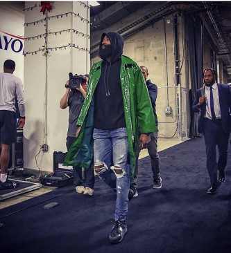 这一换人，早就埋下伏笔（换人之举，早有预兆）