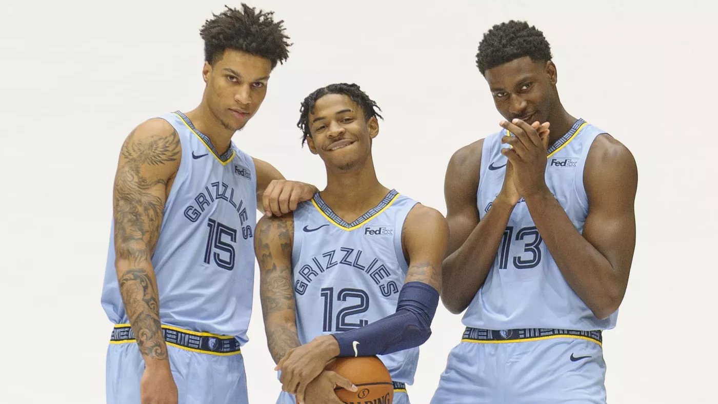 第41圈，诺里斯进站做出二停，维斯塔潘超越皮亚斯特里升至第1（第41圈诺里斯二停，维斯塔潘超越皮亚斯特里升至领跑）