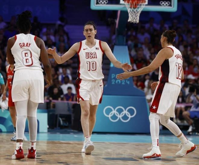 前锋突破射门命中率提升明显（前锋突破后射门命中率显著提升）