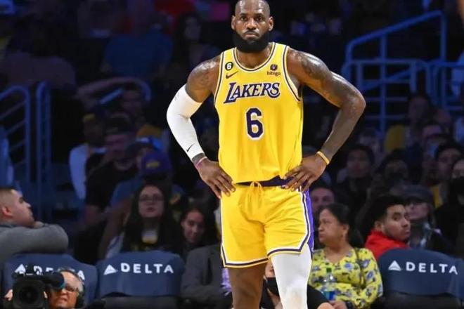 赫内斯：斯洛特对维尔茨的承诺没兑现；不续约穆勒是艰难决定（赫内斯：斯洛特未履行对维尔茨的承诺；不与穆勒续约是艰难抉择）