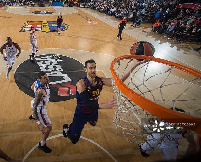 如果收到执教邀请，史蒂文·杰拉德“非常渴望”重返利物浦。（杰拉德称若获执教邀约，极盼重返利物浦）