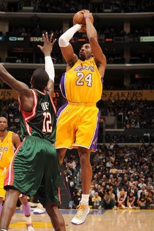 莫雷托：热格罗瓦想在尤文证明自己，尤文也没考虑让其离队（莫雷托：热格罗瓦渴望在尤文立足，尤文暂未考虑放人）