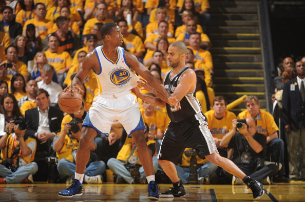 万隆前锋：我已准备好复出，我能否进球不重要，球队能赢就行（万隆前锋复出在即：不计个人进球，只求球队胜利）